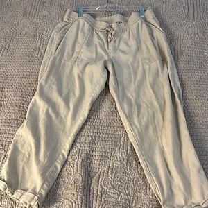 Old Navy linen capris